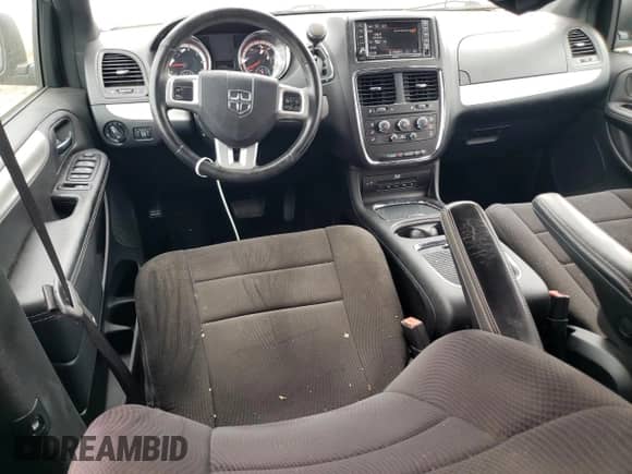 2014 Dodge Grand Caravan SXT с VIN 2C4RDGCG2ER308538, выставлен на аукционе Copart как лот 69787165 с пробегом 119 396 миль миль и Списание • Salvage title. История ставок и продаж доступна на DreamBid. Изображение 8.