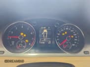 ✅ 2013 Volkswagen CC Lux • VIN: WVWRP7AN2DE561220 • Lot: 95969645. Listed on Copart with 115,382 mi. Free auction sales archive from the USA and detailed vehicle history report at DreamBid. Image 9.