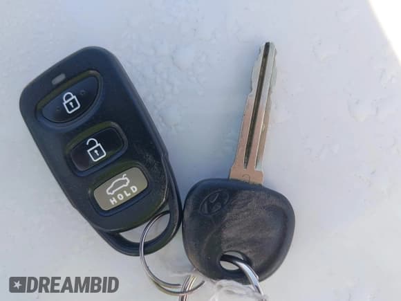 ✅ 2017 Hyundai Elantra Value Edition • VIN: 5NPD84LF4HH178980 • Lot: 43283604. Listed on IAAI with 148,662 mi. Free auction sales archive from the USA and detailed vehicle history report at DreamBid. Image 11.