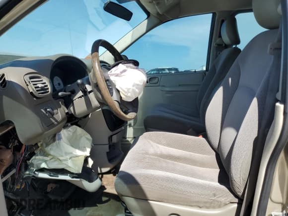 ✅ 2006 Dodge Caravan SE • VIN: 1D4GP25B16B582111 • Lot: 66794105. Wystawiony na Copart z przebiegiem Nie podano. Bezpłatny archiwum sprzedaży aukcyjnych z USA i szczegółowy raport historii pojazdu na DreamBid. Zdjęcie 7.