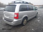 ✅ 2012 Chrysler Town & Country Touring L • VIN: 2C4RC1CG6CR151528 • Lot: 43590028. Listed on IAAI with 180,713 mi. Free auction sales archive from the USA and detailed vehicle history report at DreamBid. Image 4.