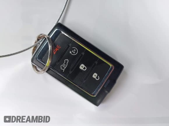 ✅ 2023 Jeep Grand Cherokee Limited • VIN: 1C4RJKBGXP8820298 • Lot: 42730705. Listed on IAAI with 82,902 mi. Free auction sales archive from the USA and detailed vehicle history report at DreamBid. Image 11.