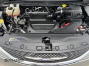 ✅ 2019 Chrysler Pacifica Limited • VIN: 2C4RC1GG9KR643706 • Lot: 71134235. Listed on Copart with 54,401 mi. Free auction sales archive from the USA and detailed vehicle history report at DreamBid. Image 14.