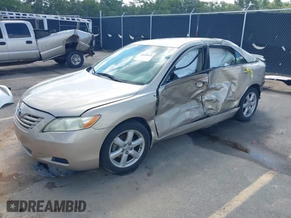 ✅ 2009 Toyota Camry • VIN: 4T1BE46K89U288927 • Lot: 43030524. Listed on IAAI with 182,490 mi. Free auction sales archive from the USA and detailed vehicle history report at DreamBid. Image 19.