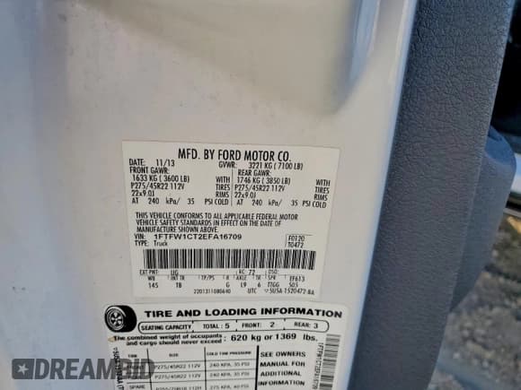 ✅ 2014 Ford F-150 Lariat • VIN: 1FTFW1CT2EFA16709 • Лот: 94820695. Опубликован ранее на Copart с пробегом Не указан. Бесплатный доступ к архиву аукционных продаж из США и подробный отчёт об истории автомобиля на DreamBid. Изображение 12.