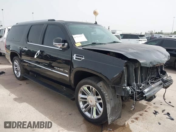 ✅ 2013 Cadillac Escalade ESV Platinum Edition • VIN: 1GYS3KEF4DR222867 • Лот: 41784252. Опубликован ранее на IAAI с пробегом 61 673 миль. Бесплатный доступ к архиву аукционных продаж из США и подробный отчёт об истории автомобиля на DreamBid. Изображение 1.