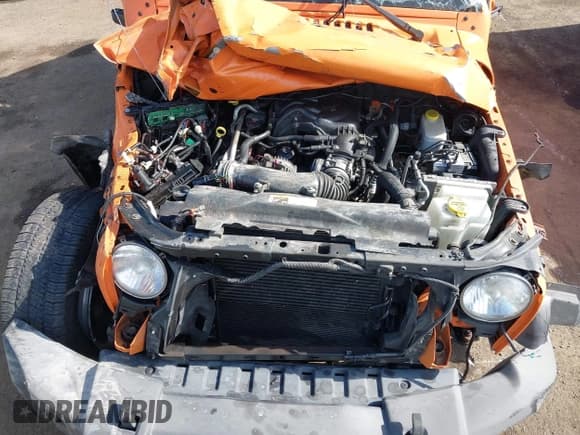 ✅ 2013 Jeep Wrangler Unlimited Sport • VIN: 1C4BJWDG8DL513730 • Lot: 43083036. Wystawiony na IAAI z przebiegiem Nie podano. Bezpłatny archiwum sprzedaży aukcyjnych z USA i szczegółowy raport historii pojazdu na DreamBid. Zdjęcie 10.