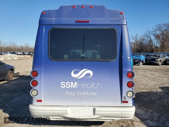 ✅ 2010 Ford Econoline Commercial • VIN: 1FDWE3FL7ADA52987 • Lot: 45414555. Wystawiony na Copart z przebiegiem 278 571 mil. Bezpłatny archiwum sprzedaży aukcyjnych z USA i szczegółowy raport historii pojazdu na DreamBid. Zdjęcie 6.