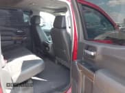 ✅ 2020 Chevrolet Silverado 1500 RST • VIN: 3GCUYEED2LG120739 • Lot: 43092535. Wystawiony na IAAI z przebiegiem 103 629 mil. Bezpłatny archiwum sprzedaży aukcyjnych z USA i szczegółowy raport historii pojazdu na DreamBid. Zdjęcie 8.