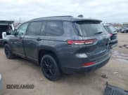 ✅ 2024 Jeep Grand Cherokee Laredo • VIN: 1C4RJKAG3R8529033 • Lot: 41856520. Wystawiony na IAAI z przebiegiem 1 648 mil. Bezpłatny archiwum sprzedaży aukcyjnych z USA i szczegółowy raport historii pojazdu na DreamBid. Zdjęcie 3.