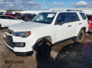 ✅ 2021 Toyota 4Runner Nightshade • VIN: JTEJU5JR1M5949029 • Lot: 43548468. Wystawiony na IAAI z przebiegiem 94 785 mil. Bezpłatny archiwum sprzedaży aukcyjnych z USA i szczegółowy raport historii pojazdu na DreamBid. Zdjęcie 17.