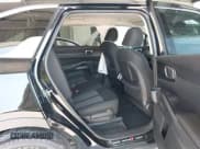 ✅ 2023 Kia Sorento LX • VIN: 5XYRG4LC9PG170703 • Lot: 43094607. Wystawiony na IAAI z przebiegiem 41 070 mil. Bezpłatny archiwum sprzedaży aukcyjnych z USA i szczegółowy raport historii pojazdu na DreamBid. Zdjęcie 8.