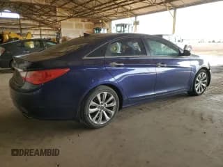 ✅ 2012 Hyundai Sonata Limited • VIN: 5NPEC4AB2CH423965 • Lot: 74099144. Listed on Copart with 238,796 mi. Free auction sales archive from the USA and detailed vehicle history report at DreamBid. Image 3.