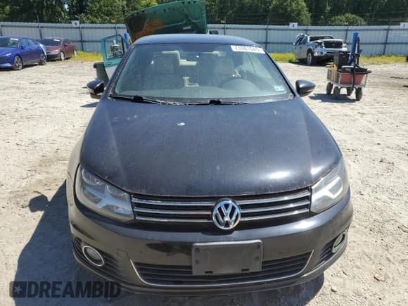✅ 2013 Volkswagen Eos Sport • VIN: WVWBW8AH2DV004411 • Lot: 71081045. Listed on Copart with 89,066 mi. Free auction sales archive from the USA and detailed vehicle history report at DreamBid. Image 5.
