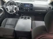 ✅ 2010 Chevrolet Silverado 1500 LT • VIN: 1GCSCSEAXAZ148988 • Lot: 82663464. Wystawiony na Copart z przebiegiem 160 829 mil. Bezpłatny archiwum sprzedaży aukcyjnych z USA i szczegółowy raport historii pojazdu na DreamBid. Zdjęcie 8.