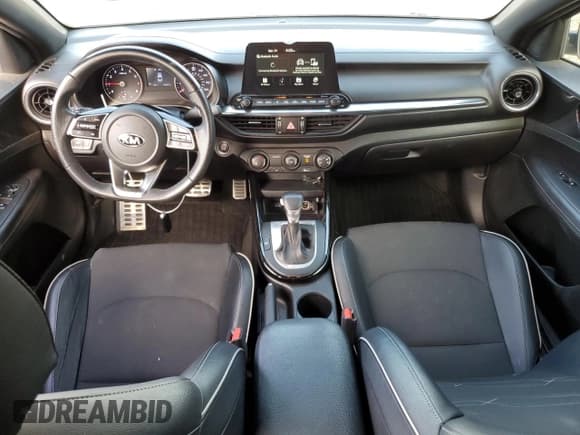 ✅ 2020 Kia Forte GT-Line • VIN: 3KPF34AD1LE247436 • Lot: 81709725. Wystawiony na Copart z przebiegiem 92 937 mil. Bezpłatny archiwum sprzedaży aukcyjnych z USA i szczegółowy raport historii pojazdu na DreamBid. Zdjęcie 8.