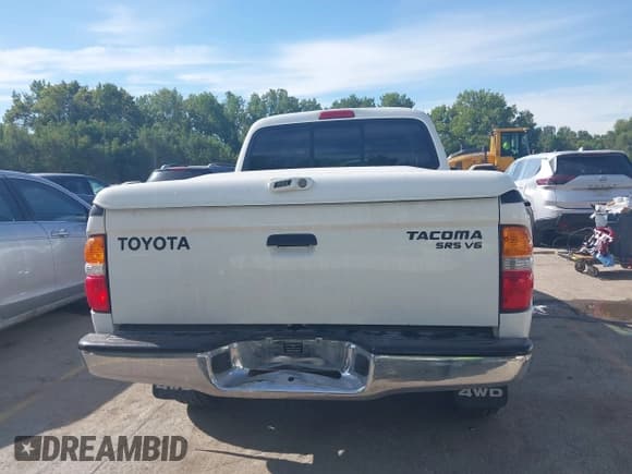 ✅ 2002 Toyota Tacoma • VIN: 5TEHN72N02Z133804 • Лот: 43121098. Опубликован ранее на IAAI с пробегом 227 907 миль. Бесплатный доступ к архиву аукционных продаж из США и подробный отчёт об истории автомобиля на DreamBid. Изображение 16.
