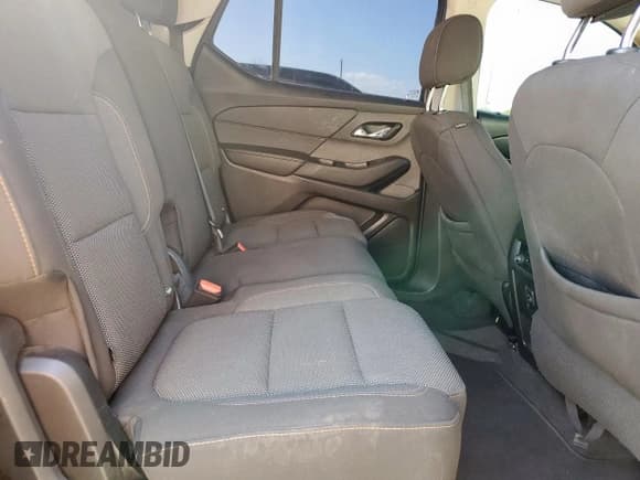 ✅ 2020 Chevrolet Traverse LS • VIN: 1GNERFKW8LJ269966 • Лот: 83756525. Опубликован ранее на Copart с пробегом 124 600 миль. Бесплатный доступ к архиву аукционных продаж из США и подробный отчёт об истории автомобиля на DreamBid. Изображение 11.