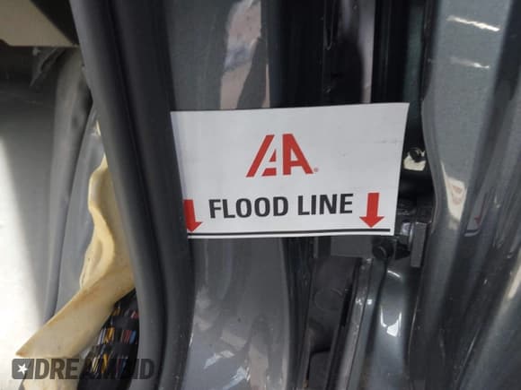 ✅ 2022 Volkswagen Taos S • VIN: 3VVCX7B26NM083360 • Lot: 43806336. Listed on IAAI with Not provided. Free auction sales archive from the USA and detailed vehicle history report at DreamBid. Image 13.