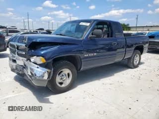 ✅ 2001 Dodge 1500 • VIN: 3B7HC13Z61M581643 • Лот: 64277555. Опубликован ранее на Copart с пробегом 60 567 миль. Бесплатный доступ к архиву аукционных продаж из США и подробный отчёт об истории автомобиля на DreamBid. Изображение 1.