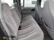 ✅ 2000 Dodge Dakota Sport • VIN: 1B7GG2AN9YS760105 • Lot: 51023545. Wystawiony na Copart z przebiegiem 191 900 mil. Bezpłatny archiwum sprzedaży aukcyjnych z USA i szczegółowy raport historii pojazdu na DreamBid. Zdjęcie 10.