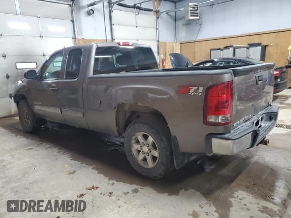 ✅ 2012 GMC Sierra 1500 SLE • VIN: 1GTR2VE79CZ177389 • Лот: 82653485. Опубликован ранее на Copart с пробегом 152 358 миль. Бесплатный доступ к архиву аукционных продаж из США и подробный отчёт об истории автомобиля на DreamBid. Изображение 2.