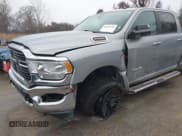 ✅ 2021 Ram 2500 Big Horn • VIN: 3C6UR5JL4MG653548 • Lot: 41653456. Wystawiony na IAAI z przebiegiem 62 348 mil. Bezpłatny archiwum sprzedaży aukcyjnych z USA i szczegółowy raport historii pojazdu na DreamBid. Zdjęcie 6.