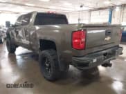 ✅ 2018 Chevrolet Silverado 2500HD High Country • VIN: 1GC1KXEY7JF102223 • Лот: 42759853. Опубликован ранее на IAAI с пробегом 89 061 миль. Бесплатный доступ к архиву аукционных продаж из США и подробный отчёт об истории автомобиля на DreamBid. Изображение 3.