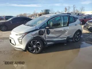 ✅ 2023 Chevrolet Bolt EV 2LT • VIN: 1G1FX6S08P4194889 • Lot: 46679495. Wystawiony na Copart z przebiegiem 38 030 mil. Bezpłatny archiwum sprzedaży aukcyjnych z USA i szczegółowy raport historii pojazdu na DreamBid. Zdjęcie 1.
