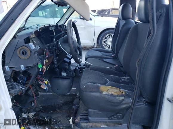 ✅ 2005 Chevrolet Silverado 1500 Z71 • VIN: 1GCEK14T25Z329067 • Lot: 38939514. Listed on Copart with Not provided. Free auction sales archive from the USA and detailed vehicle history report at DreamBid. Image 7.