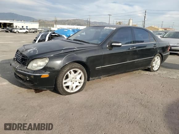 ✅ 2003 Mercedes-Benz S 430 • VIN: WDBNG70JX3A325206 • Лот: 91786225. Опубликован ранее на Copart с пробегом 143 267 миль. Бесплатный доступ к архиву аукционных продаж из США и подробный отчёт об истории автомобиля на DreamBid. Изображение 1.