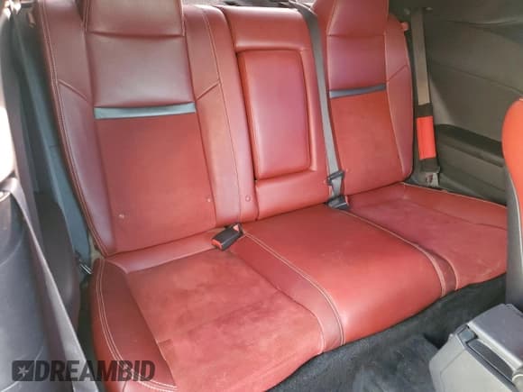 ✅ 2014 Dodge Challenger R/T 100th Anniversary Appearance • VIN: 2C3CDYBT9EH163745 • Lot: 81259504. Wystawiony na Copart z przebiegiem 156 851 mil. Bezpłatny archiwum sprzedaży aukcyjnych z USA i szczegółowy raport historii pojazdu na DreamBid. Zdjęcie 10.