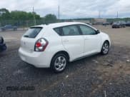 ✅ 2010 Pontiac Vibe 1SA • VIN: 5Y2SP6E88AZ414663 • Lot: 42376821. Wystawiony na IAAI z przebiegiem 317 251 mil. Bezpłatny archiwum sprzedaży aukcyjnych z USA i szczegółowy raport historii pojazdu na DreamBid. Zdjęcie 4.