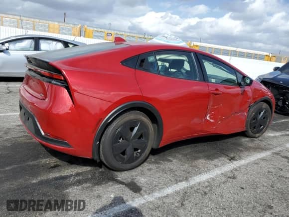 2025 Toyota Prius LE with VIN JTDACAAU9S3049749, listed as a Copart auction lot 86265035 with 2,899 mi miles and Salvage title. Bid and sale history available at DreamBid. Image 3.