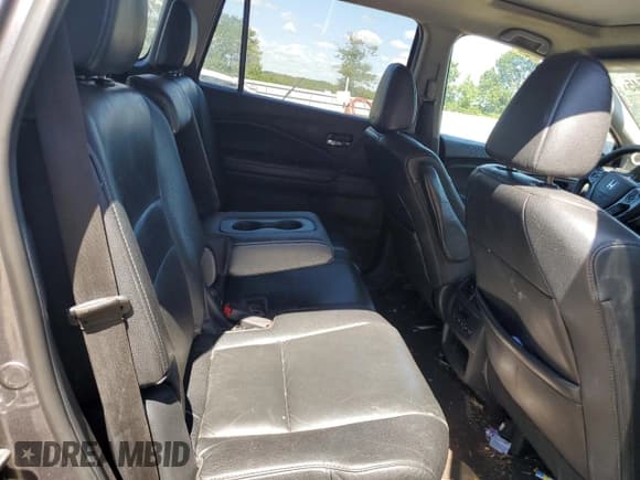 ✅ 2018 Honda Pilot EX-L • VIN: 5FNYF6H74JB050232 • Lot: 70976745. Wystawiony na Copart z przebiegiem Nie podano. Bezpłatny archiwum sprzedaży aukcyjnych z USA i szczegółowy raport historii pojazdu na DreamBid. Zdjęcie 11.