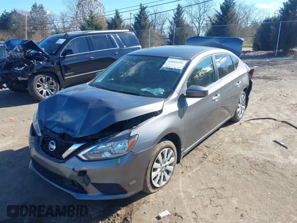 ✅ 2019 Nissan Sentra SV • VIN: 3N1AB7AP1KY245582 • Лот: 43660594. Опубликован ранее на IAAI с пробегом 78 578 миль. Бесплатный доступ к архиву аукционных продаж из США и подробный отчёт об истории автомобиля на DreamBid. Изображение 17.