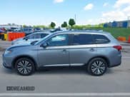 ✅ 2020 Mitsubishi Outlander SE • VIN: JA4AD3A3XLZ006238 • Lot: 42209359. Listed on IAAI with 90,229 mi. Free auction sales archive from the USA and detailed vehicle history report at DreamBid. Image 14.