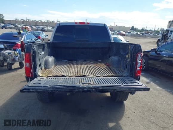 ✅ 2007 Chevrolet Silverado 1500 1LT • VIN: 2GCEC13C771560962 • Lot: 43507495. Listed on IAAI with 191,309 mi. Free auction sales archive from the USA and detailed vehicle history report at DreamBid. Image 17.