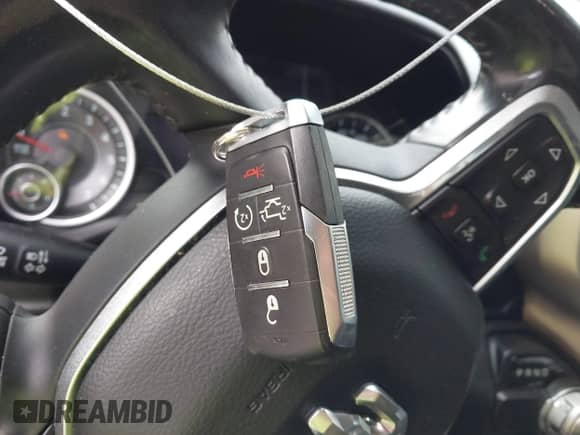 2020 Ram 1500 Laramie с VIN 1C6RREJT1LN105809, выставлен на аукционе IAAI как лот 41891443 с пробегом 102 591 миль миль и . История ставок и продаж доступна на DreamBid. Изображение 11.