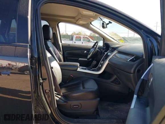 ✅ 2013 Ford Edge SEL • VIN: 2FMDK4JC4DBC10323 • Лот: 43570284. Опубликован ранее на IAAI с пробегом 150 903 миль. Бесплатный доступ к архиву аукционных продаж из США и подробный отчёт об истории автомобиля на DreamBid. Изображение 5.