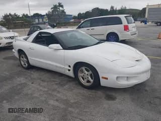 ✅ 2002 Pontiac Firebird Firebird • VIN: 2G2FS22K022131823 • Lot: 43893372. Wystawiony na IAAI z przebiegiem 158 242 mil. Bezpłatny archiwum sprzedaży aukcyjnych z USA i szczegółowy raport historii pojazdu na DreamBid. Zdjęcie 1.