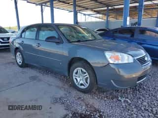 2007 Chevrolet Malibu 1LS z VIN 1G1ZS58F17F281233, wystawiony jako Copart lot #67979164 z przebiegiem 111 741 mil mil oraz Szkoda całkowita • Salvage title. Historia ofert i sprzedaży dostępna na DreamBid. Obrazek 4.