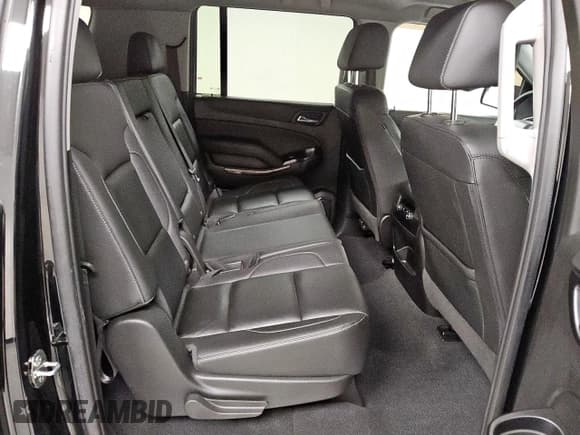 ✅ 2020 Chevrolet Suburban LT • VIN: 1GNSKHKC6LR306992 • Lot: 92133315. Listed on Copart with 72,903 mi. Free auction sales archive from the USA and detailed vehicle history report at DreamBid. Image 11.