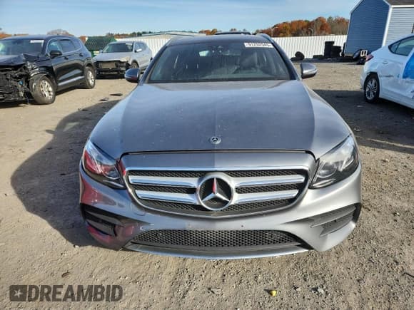 ✅ 2018 Mercedes-Benz E 400 • VIN: WDDZH6GB5JA483710 • Lot: 91292545. Listed on Copart with 91,041 mi. Free auction sales archive from the USA and detailed vehicle history report at DreamBid. Image 5.