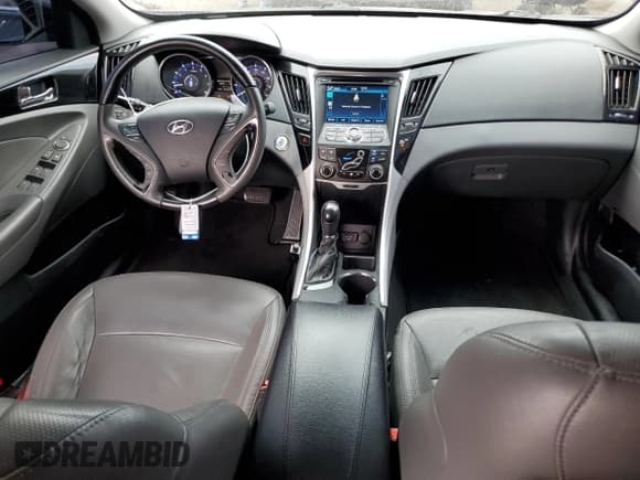 ✅ 2013 Hyundai Sonata SE • VIN: 5NPEC4AB7DH683845 • Lot: 65215214. Listed on Copart with 134,062 mi. Free auction sales archive from the USA and detailed vehicle history report at DreamBid. Image 8.