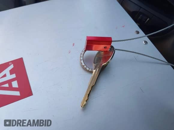 2003 Hyundai Santa Fe GLS с VIN KM8SC13D33U341129, выставлен на аукционе IAAI как лот 41699817 с пробегом 173 480 миль миль и . История ставок и продаж доступна на DreamBid. Изображение 11.