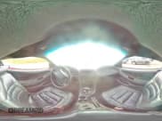 ✅ 1998 Ford Mustang • VIN: 1FAFP4049WF216568 • Lot: 70856235. Wystawiony na Copart z przebiegiem 209 558 mil. Bezpłatny archiwum sprzedaży aukcyjnych z USA i szczegółowy raport historii pojazdu na DreamBid. Zdjęcie 15.