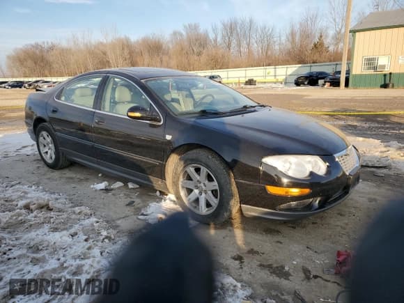 ✅ 2002 Chrysler 300M M • VIN: 2C3AE76K42H221241 • Lot: 87856185. Listed on Copart with 80,935 mi. Free auction sales archive from the USA and detailed vehicle history report at DreamBid. Image 4.