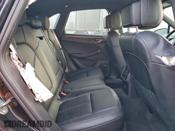 ✅ 2023 Porsche Macan GTS • VIN: WP1AF2A55PLB56728 • Lot: 93667995. Wystawiony na Copart z przebiegiem 24 208 mil. Bezpłatny archiwum sprzedaży aukcyjnych z USA i szczegółowy raport historii pojazdu na DreamBid. Zdjęcie 11.