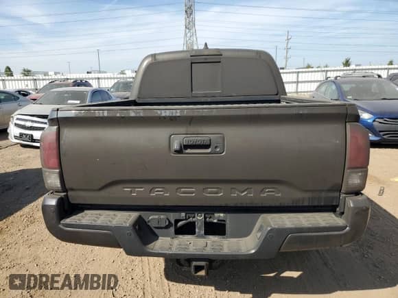2022 Toyota Tacoma SR with VIN 3TMCZ5AN8NM462658, listed as a Copart auction lot 85084125 with 58,321 mi miles and Salvage title. Bid and sale history available at DreamBid. Image 6.